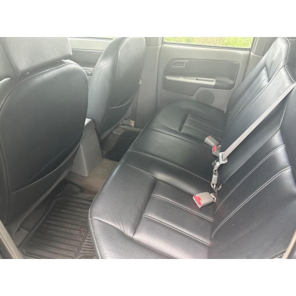 Isuzu Rodeo - 3.0 TD Denver Max LE Pickup 4dr Diesel Manual 4WD (243 g/km, 129 bhp)