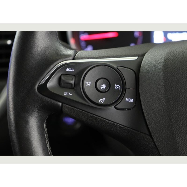 Vauxhall Grandland X - 1.2T Sport Nav 5dr Hatchback