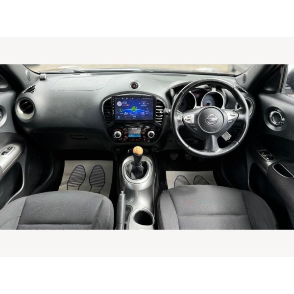 Nissan Juke - 1.6 Acenta Euro 5 (s/s) 5dr