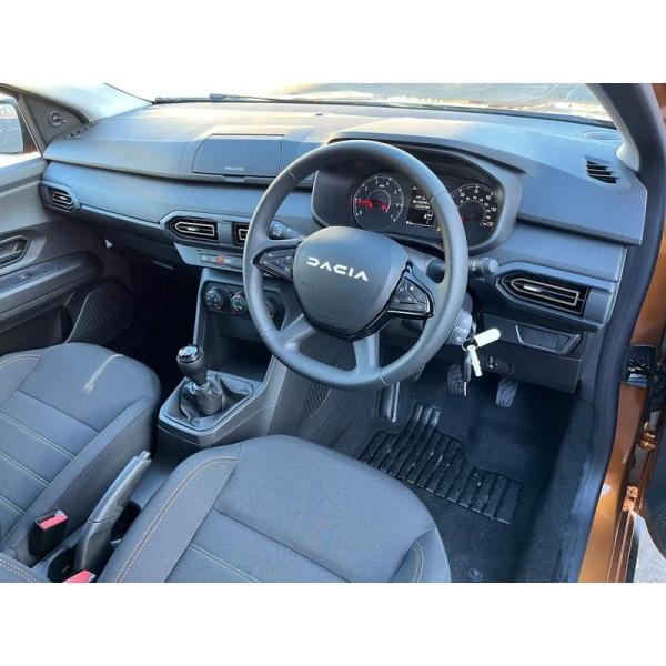 Dacia Sandero - Stepway Essential TCe 90 MY23 1.0 5dr