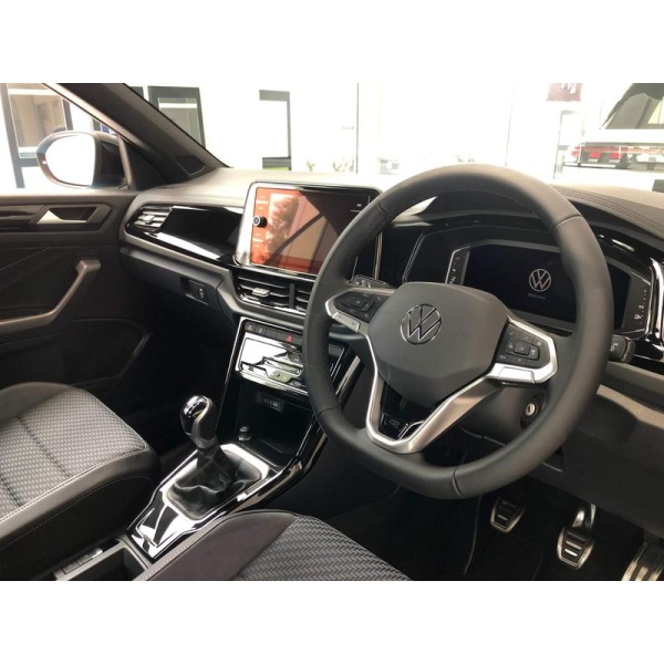 Volkswagen T-roc Cabriolet - VOLKSWAGEN T-Roc Cabriolet R-Line 1.5 TSI 150PS 6-speed Manual 2 Door