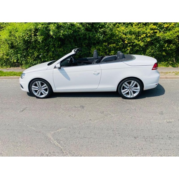 Volkswagen EOS - 2.0 TDI BlueMotion Tech Sport Cabriolet Euro 5 (s/s) 2dr