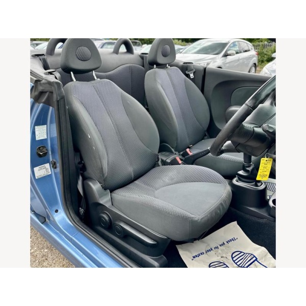 Nissan Micra C+C - 1.6 Sport 2dr