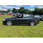 Volkswagen Passat - 2.0 TDI R-Line Euro 5 4dr
