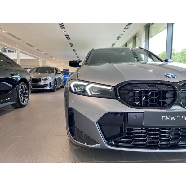 BMW 3 Series - 3.0 M340d MHT Touring Auto xDrive Euro 6 (s/s) 5dr