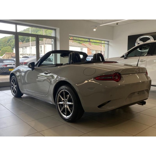Mazda MX-5 - Roadster 1.5 132ps Exclusive-Line / Black Leather 2dr
