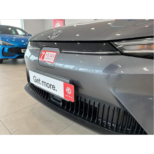 MG MG5 - 61.1kWh SE Auto 5dr