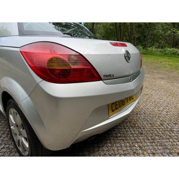 Vauxhall Tigra - 1.4i 16v 2dr