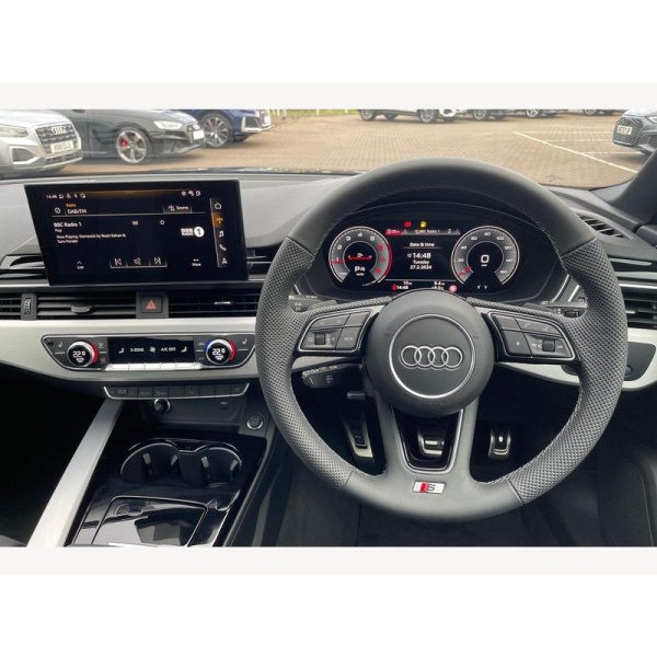 Audi A5 Coupe - AUDI A5 Coupe S line 40 TFSI 204 PS S tronic 2.0 2dr