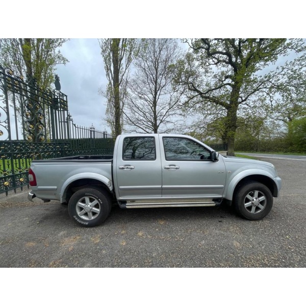 Isuzu Rodeo - 2.5 TD Denver Max Pickup 4dr Diesel Manual 4WD (214 g/km, 99 bhp)