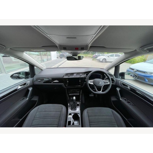 Volkswagen Touran - 1.5 TSI EVO SEL DSG Euro 6 (s/s) 5dr