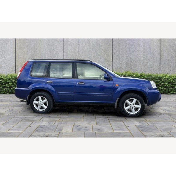 Nissan X-trail - 2.5 SVE 5dr