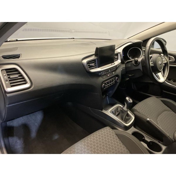KIA Ceed - 1.0 T-GDI 120 Bhp 2 NAV SPORTSWAGON (VQ) 5dr