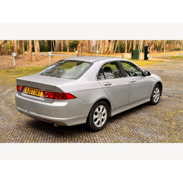 Honda Accord - 2.0 i-VTEC EX 4dr