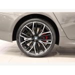 BMW 3 Series Saloon - BMW 320i M Sport 2.0 4dr