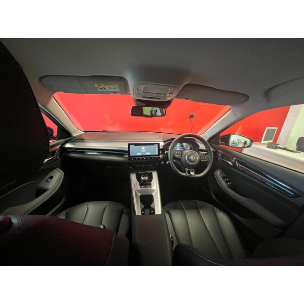 MG MG5 - 61.1kWh Trophy Estate 5dr Electric Auto (156 ps)