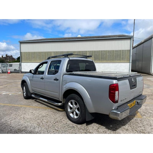 Nissan Navara - 2.5 dCi Outlaw 4dr
