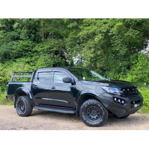 Nissan Navara - 2.3 dCi Acenta+ Pickup 4dr Diesel Manual 4WD Euro 5 (190 ps)