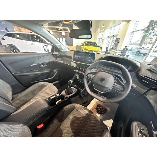 Peugeot 208 - 1.2 PureTech Allure Euro 6 (s/s) 5dr