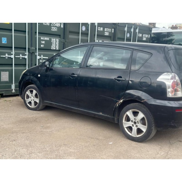 Toyota Corolla Verso - 1.8 VVT-i T3 5dr