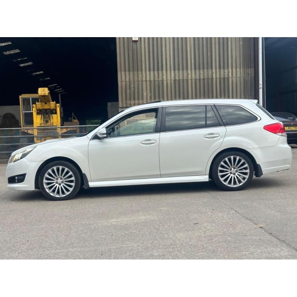 Subaru Legacy - 2.0D SE Sport Tourer 4WD Euro 5 5dr