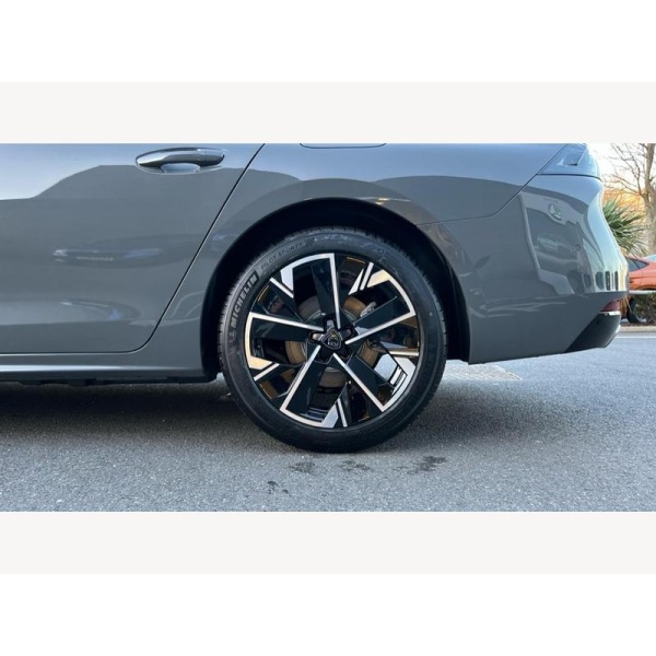 Peugeot 508 SW - 1.6 12.4kWh GT e-EAT Euro 6 (s/s) 5dr