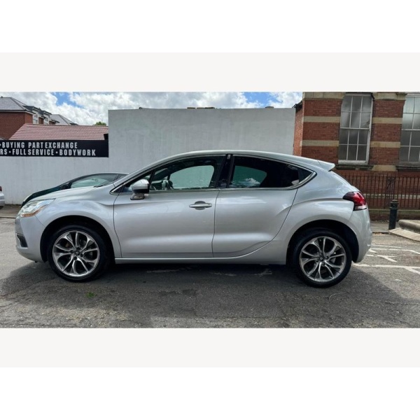Citroen DS4 - 1.6 VTi DStyle Euro 5 5dr