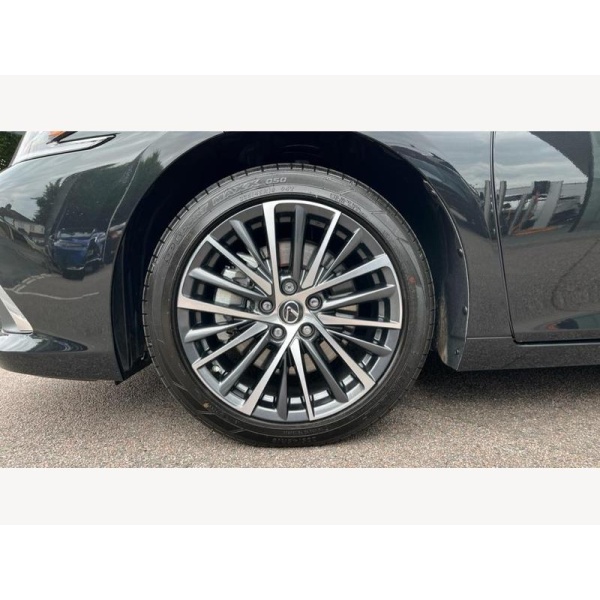 Lexus ES - 2.5 300h Premium E-CVT Euro 6 (s/s) 4dr