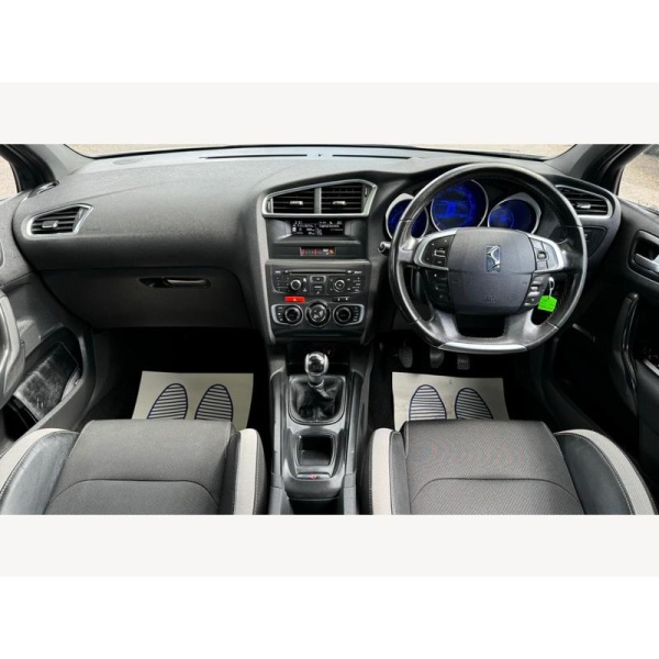 Citroen DS4 - 1.6 VTi DStyle Euro 5 5dr