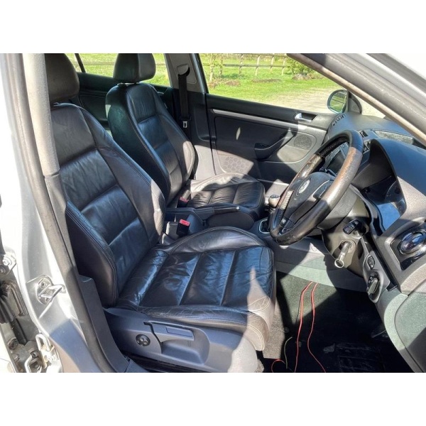 Volkswagen Golf - 2.0 TDI GT 5dr