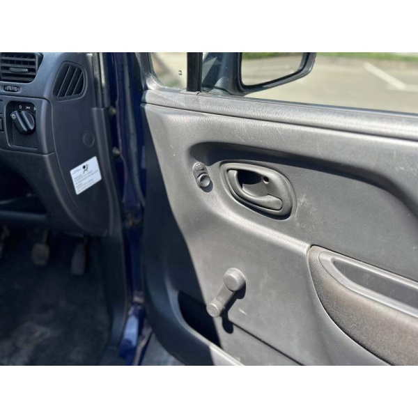Vauxhall Agila - 1.0i 12v Expression 5dr