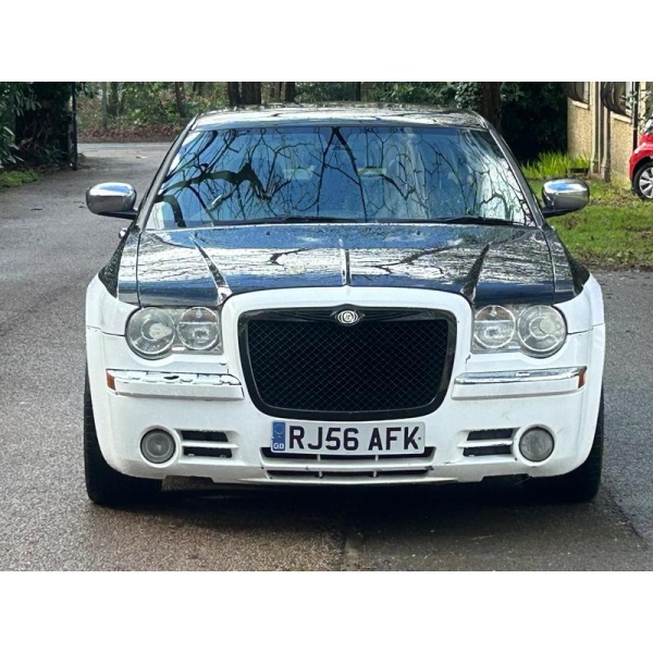Chrysler 300C - 3.0 CRD V6 4dr