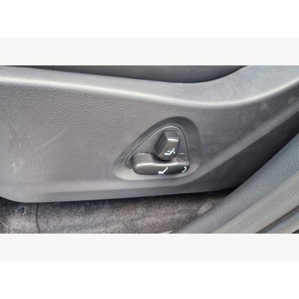 KGM Musso - 2.2D Saracen Plus Auto 4WD LWB Euro 6 4dr
