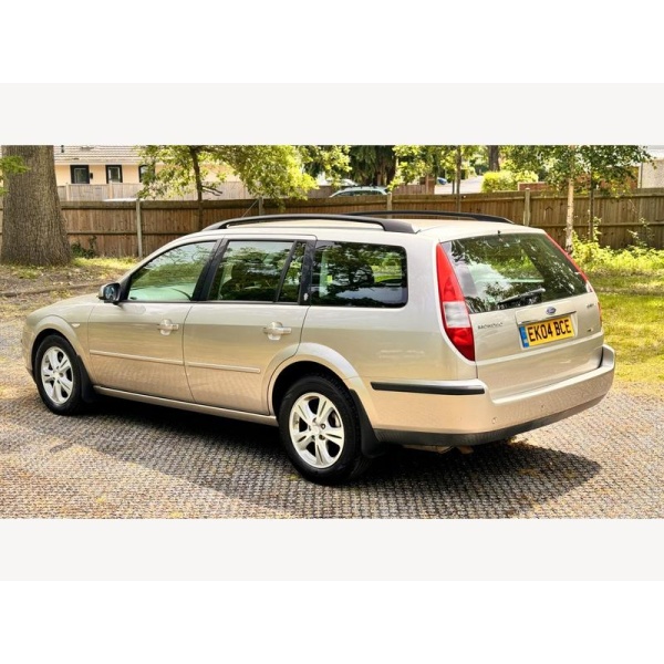 Ford Mondeo - 2.0 TDCi Ghia X 5dr