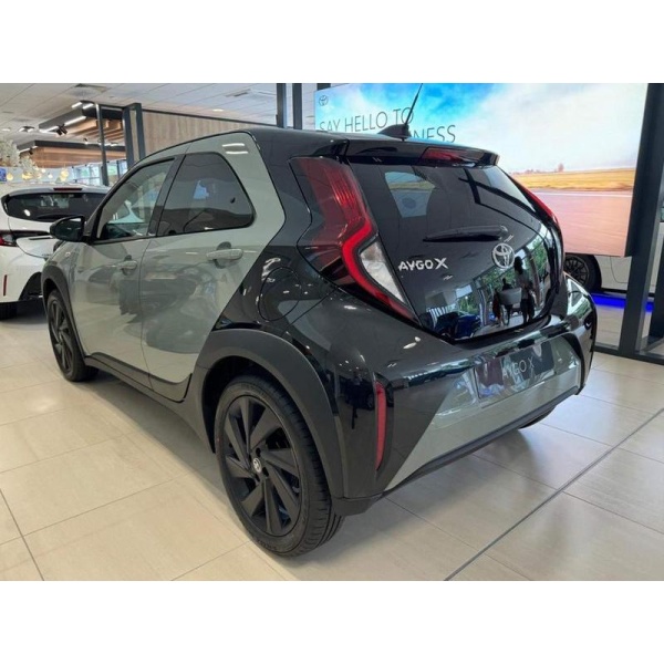 Toyota Aygo X - 1.0 VVT-i Pure x-shift Euro 6 (s/s) 5dr