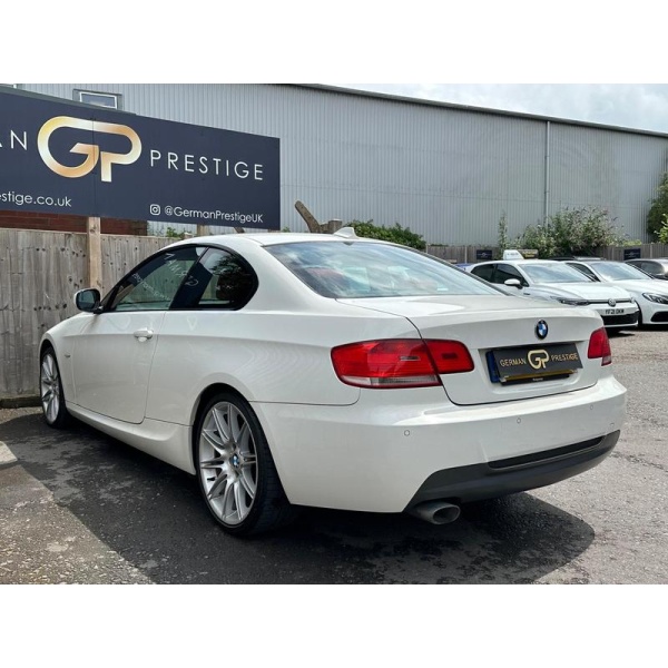 BMW 3 Series - 2.0 320d M Sport Highline Euro 5 2dr