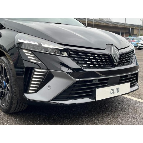 Renault Clio - esprit alpine E-Tech full hybrid 145 ^MY24] 1.6 5dr