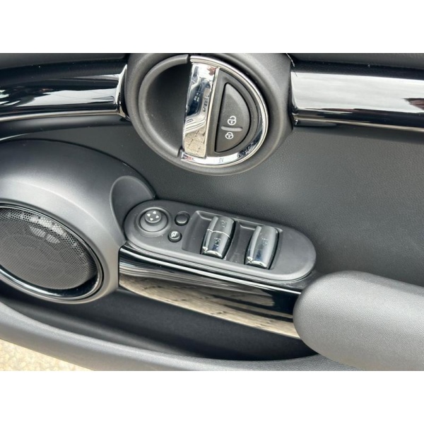 MINI Convertible - 2.0 Cooper S Sport Steptronic Euro 6 (s/s) 2dr