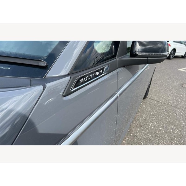Volkswagen Multivan - 1.4 TSI 13kWh Style DSG L2 Euro 6 (s/s) 5dr