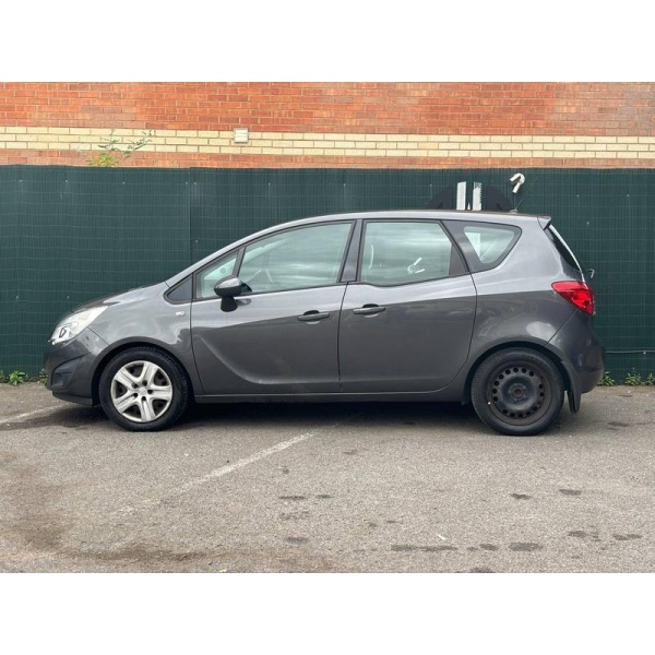 Vauxhall Meriva - 5dr