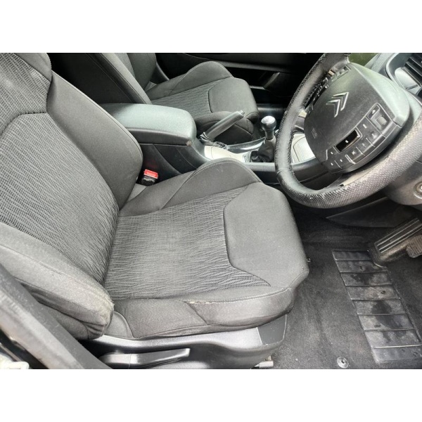Citroen C5 - 1.6 HDi VTR+ Tourer Euro 5 5dr (SNav)