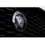 Jaguar XE - 2.0 D200 MHEV R-Dynamic SE Black Auto Euro 6 (s/s) 4dr