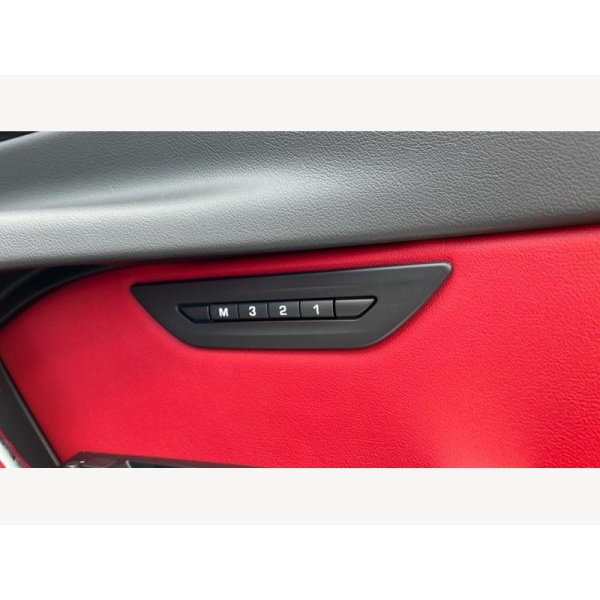Jaguar XE - 2.0 P250i R-Dynamic HSE Black Auto Euro 6 (s/s) 4dr