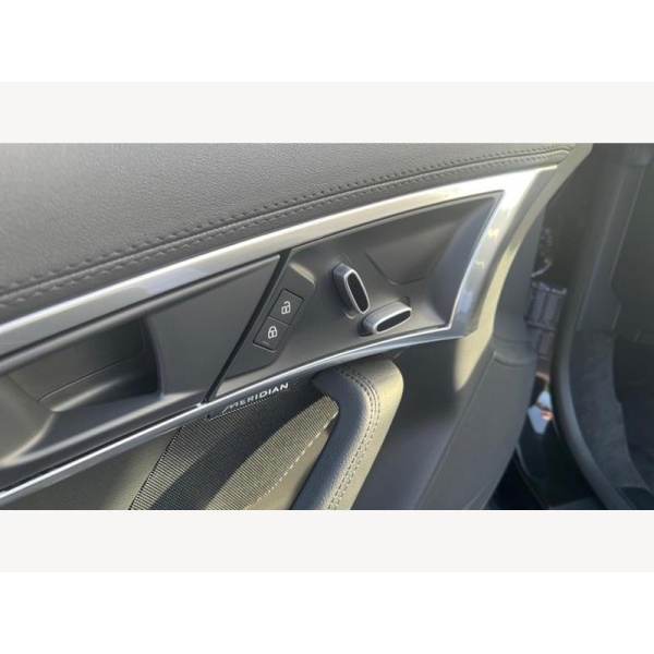 Jaguar F-type - 2.0 P300 R-Dynamic - SAVE 20,025.00. 2dr