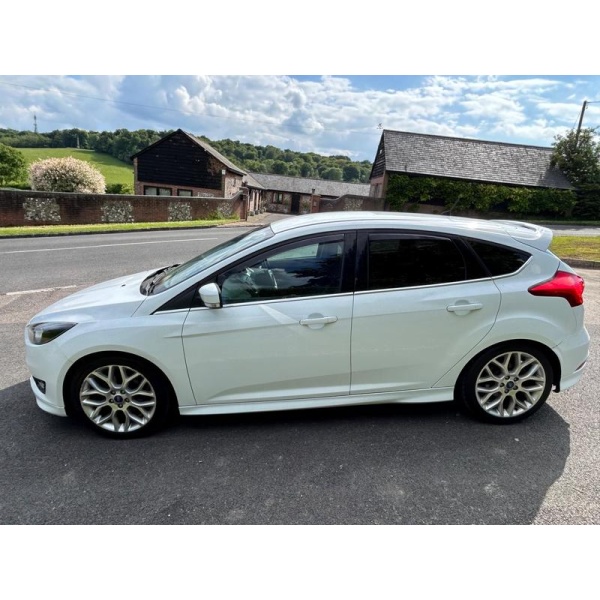 Ford Focus - 1.0T EcoBoost Zetec S Euro 6 (s/s) 5dr