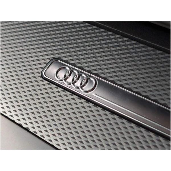 Audi A3 Saloon - AUDI A3 Saloon Black Edition 35 TFSI 150 PS S tronic 4dr