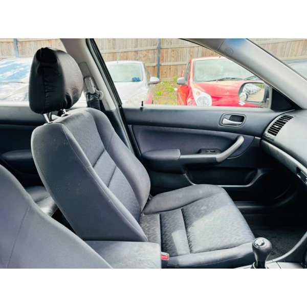 Honda Accord - 2.2 i-CDTi SE 4dr (hands free)