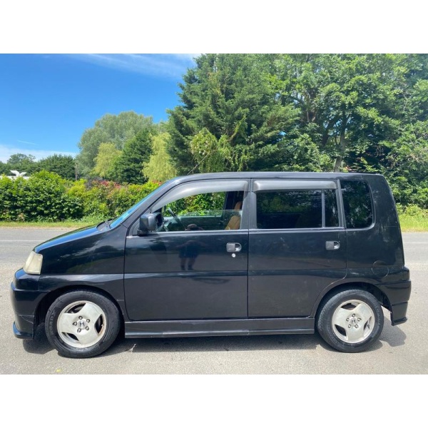Honda N-box - 2.0 4dr