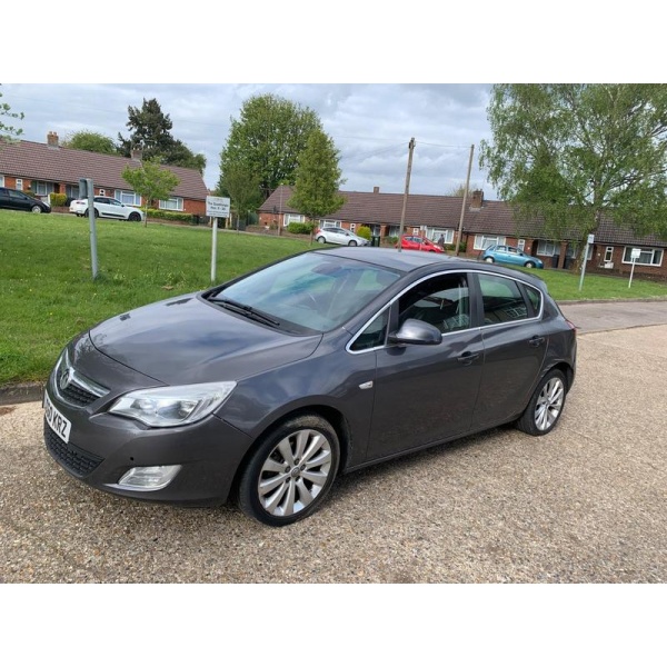 Vauxhall Astra - 1.6 16v Elite Auto Euro 5 5dr