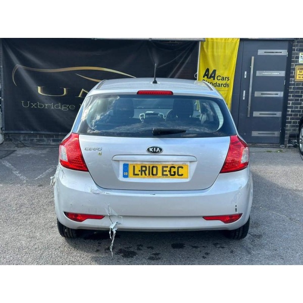 KIA Ceed - 1.4 1 Euro 4 5dr